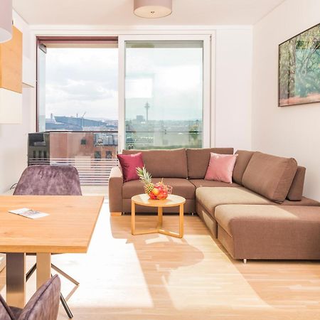 Triiiple Tower Dream Apartments With Rooftop-Summer-Pool 비엔나 외부 사진