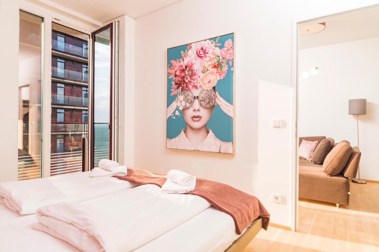 Triiiple Tower Dream Apartments With Rooftop-Summer-Pool 비엔나 외부 사진