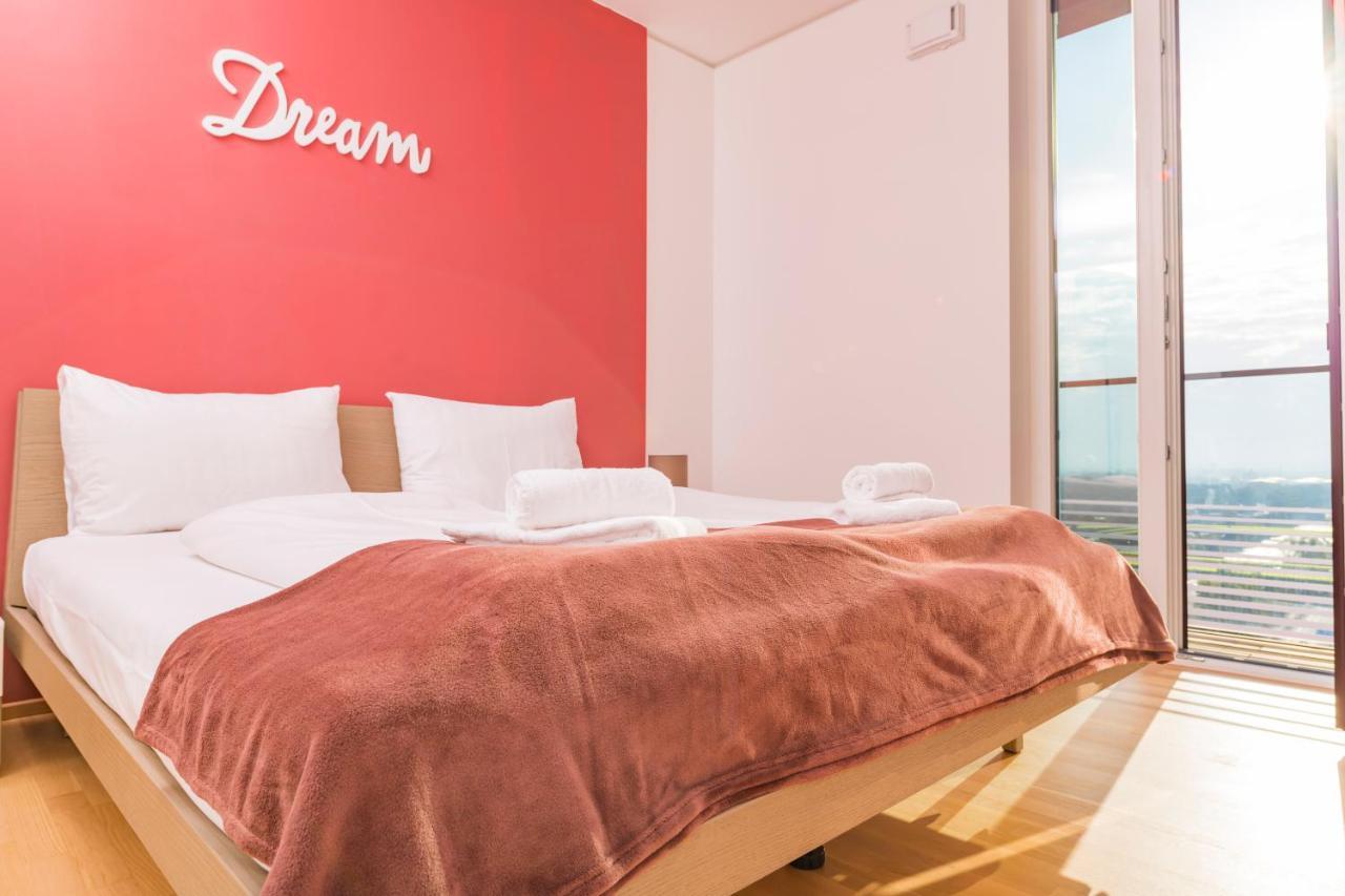 Triiiple Tower Dream Apartments With Rooftop-Summer-Pool 비엔나 외부 사진