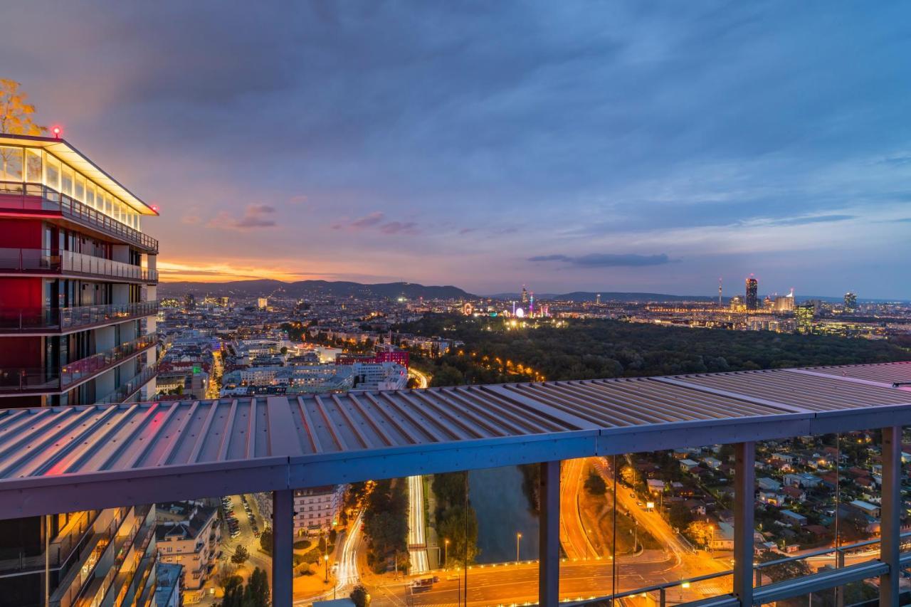 Triiiple Tower Dream Apartments With Rooftop-Summer-Pool 비엔나 외부 사진
